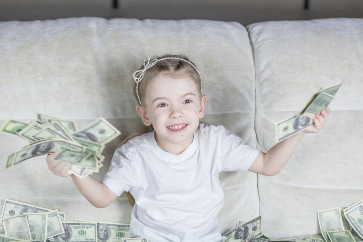 Compound interest for kids illustrated with colorful graph showing money growth over time